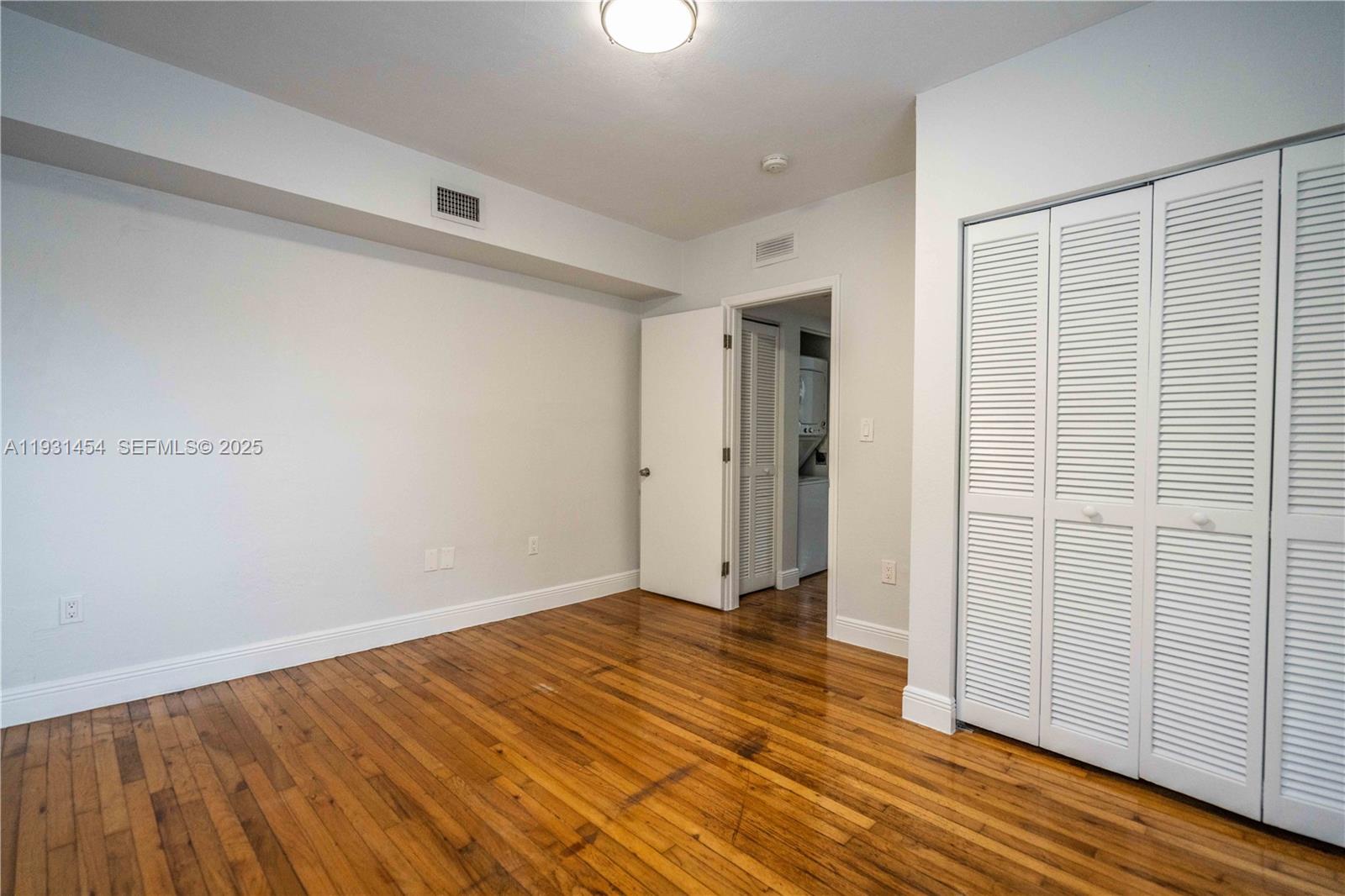 OCEANSIDE SEC ISLE OF NOR - Residential Lease