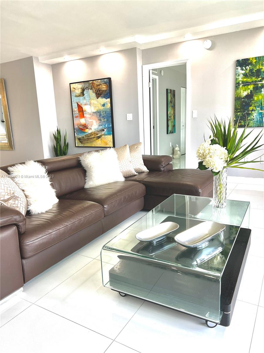 Are you looking for the perfect place to call home? Look no further! This partially furnished 2BED/2BATH unit boasts a spacious of 1840 Sq Ft and offers breathtaking views of the Intracoastal. the location is magnificent, close to the beach. With a variety of restaurants, cafes, Aventura Mall, and Gulfstream Mall. Whether you are in the mood for fine dining or casual eats, you'll have an array of options right at your doorstep.
Don't miss out on this incredible opportunity. Contact me today to schedule a viewing and discover why this apartment is the perfect place to create lasting memories and call home. The dock is available for rent.
By appointment only. Available immediately!!