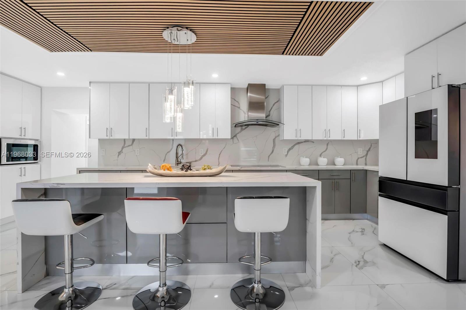 MIAMI GARDENS MANOR SEC 4 - Residential