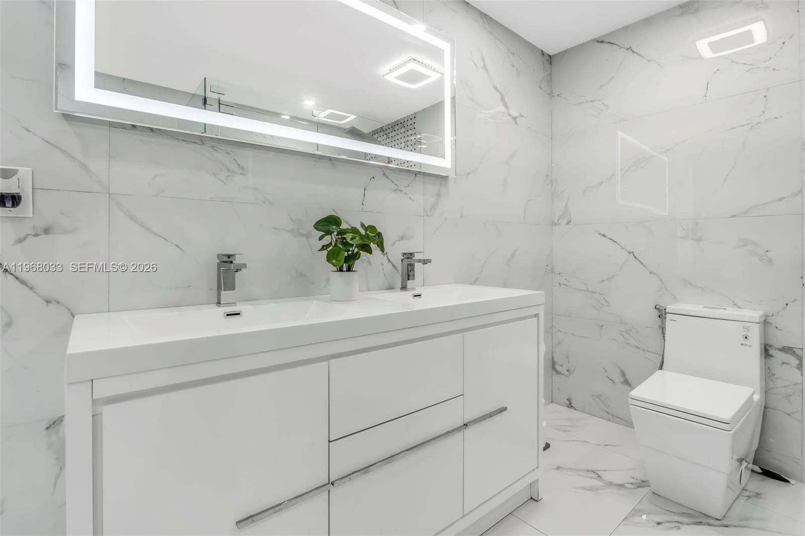 MIAMI GARDENS MANOR SEC 4 - Residential