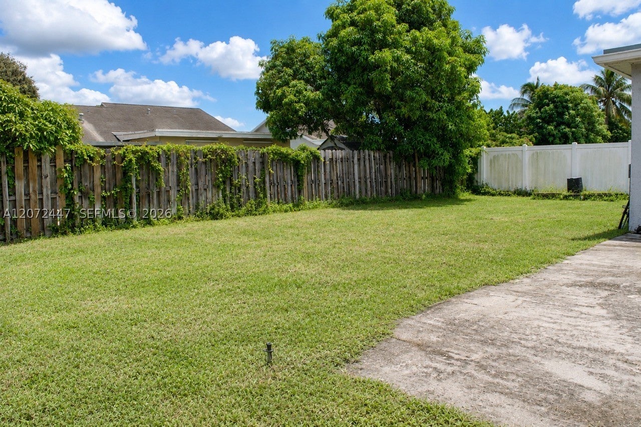 2001 SW 87th Ave