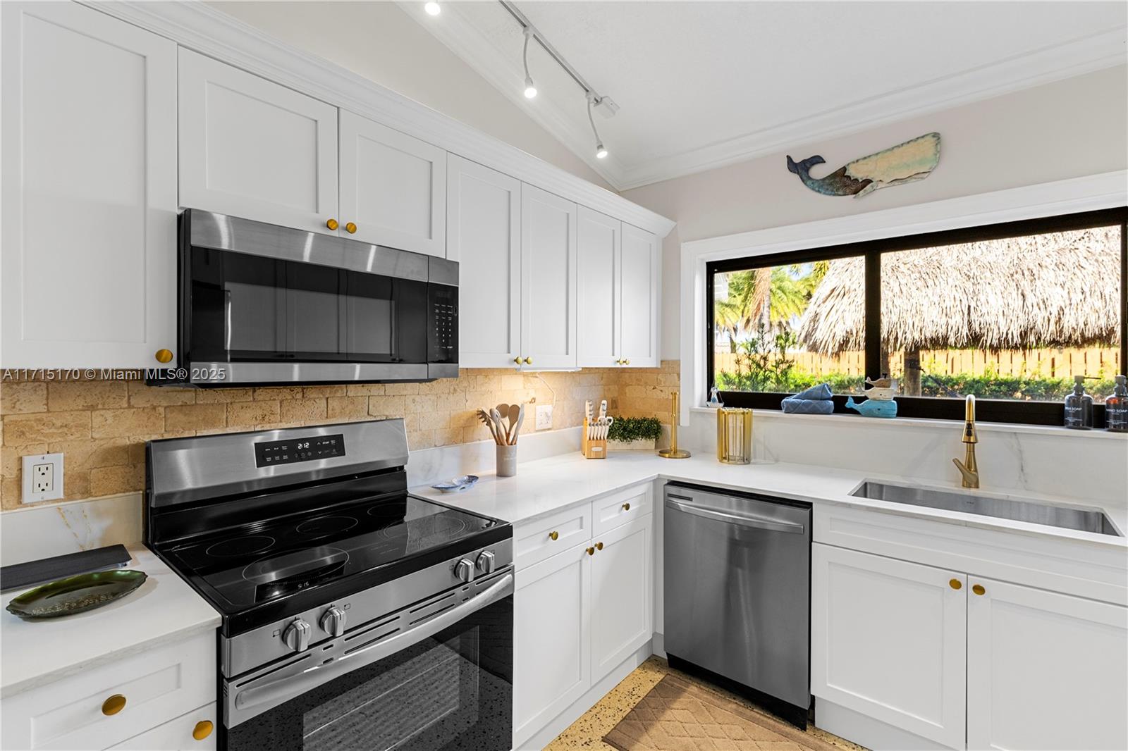 COVE 3RD SEC - Residential Lease