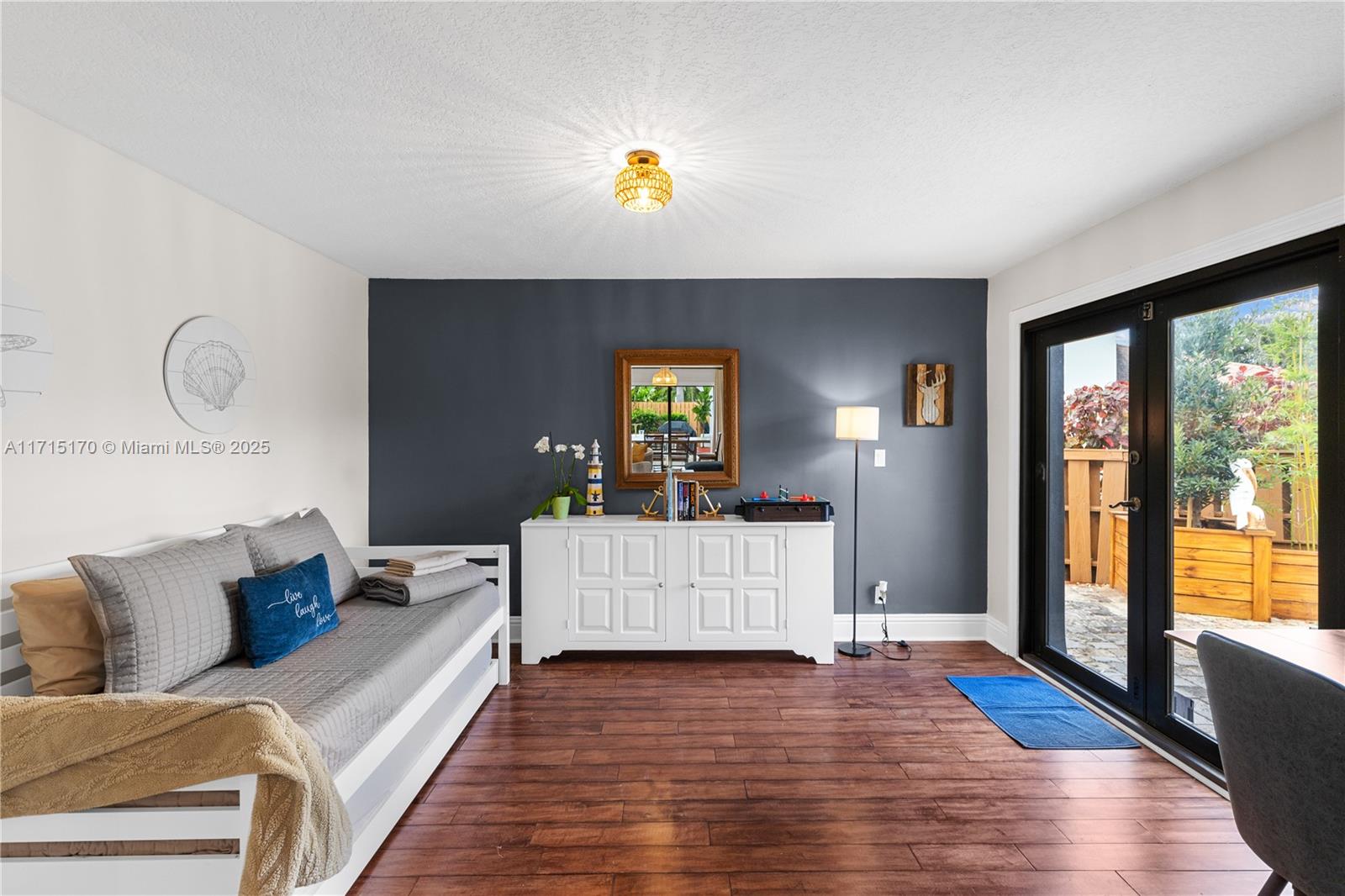 COVE 3RD SEC - Residential Lease