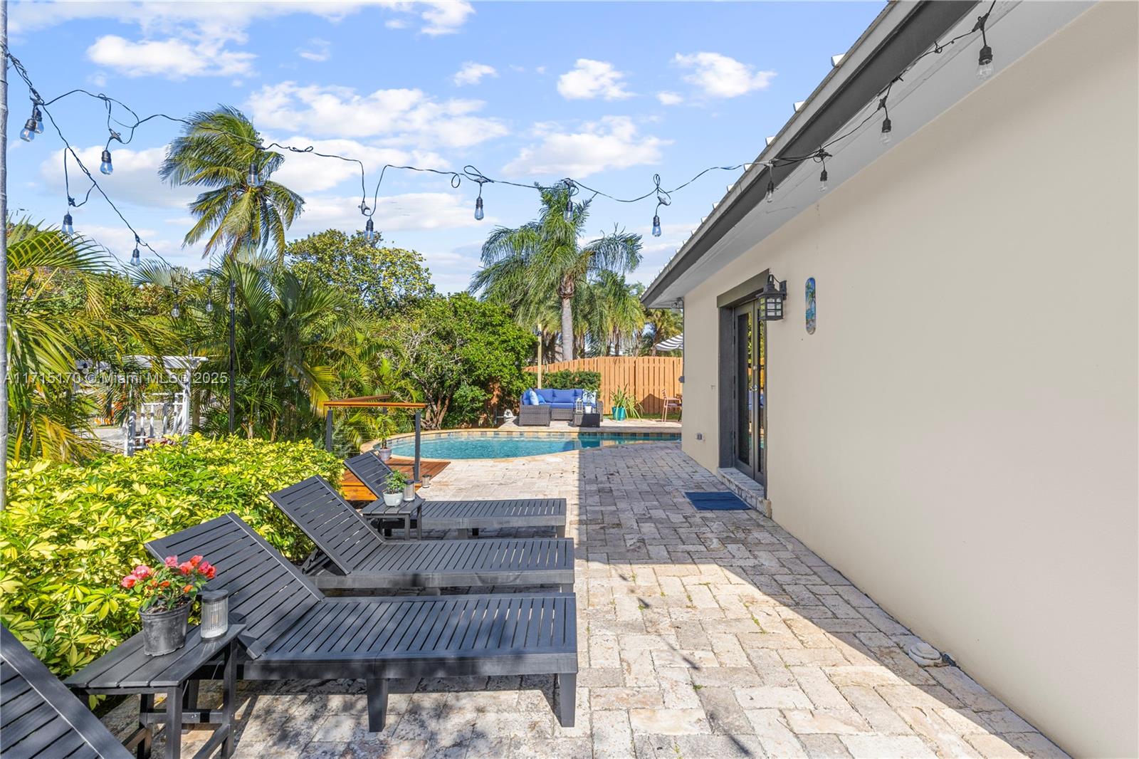 COVE 3RD SEC - Residential Lease