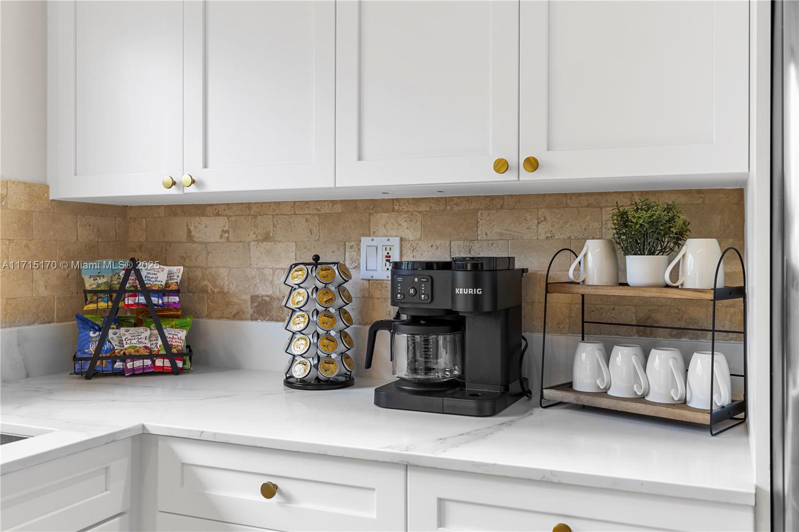 COVE 3RD SEC - Residential Lease