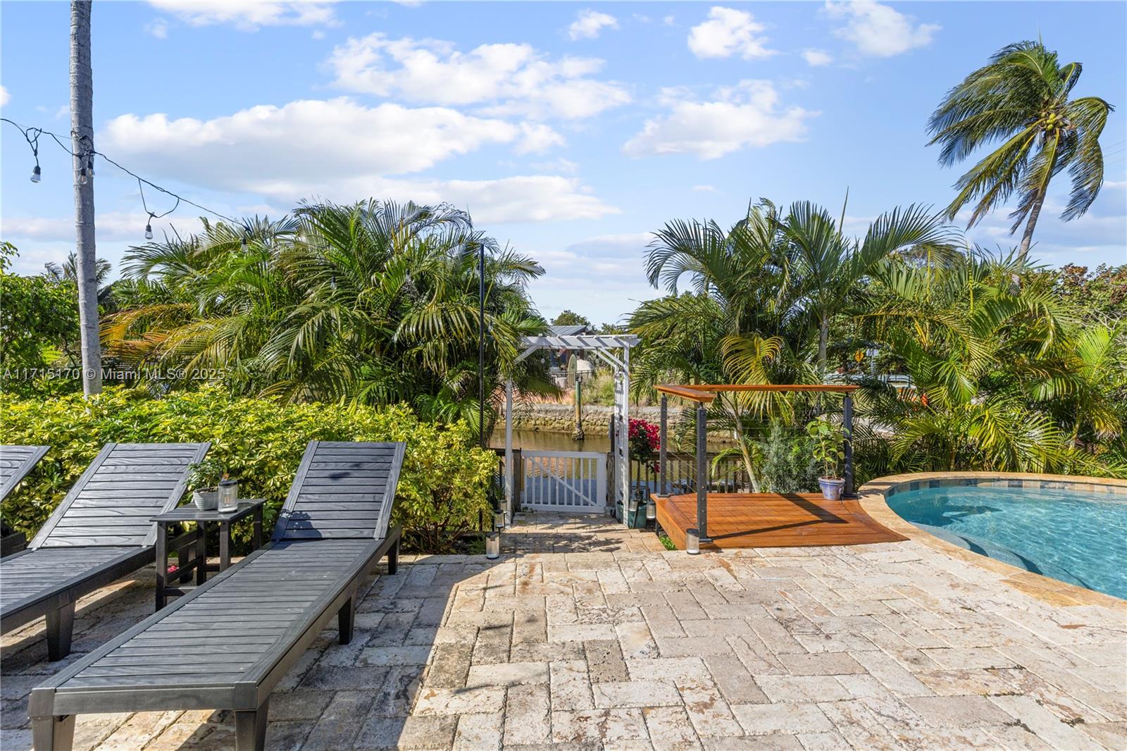 COVE 3RD SEC - Residential Lease