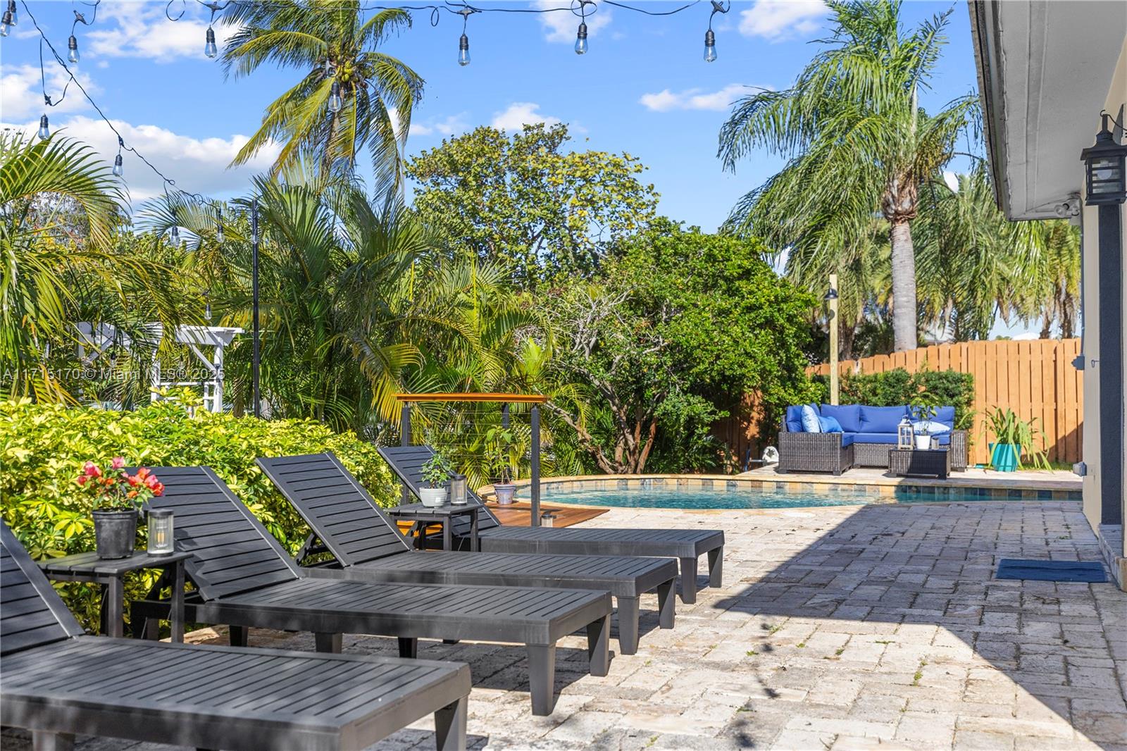 COVE 3RD SEC - Residential Lease