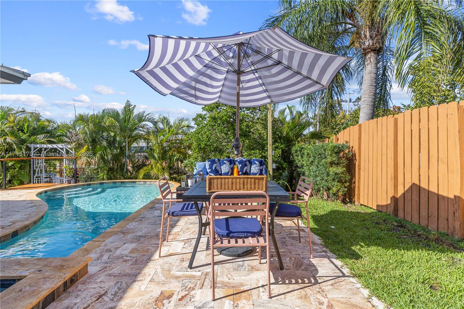 COVE 3RD SEC - Residential Lease