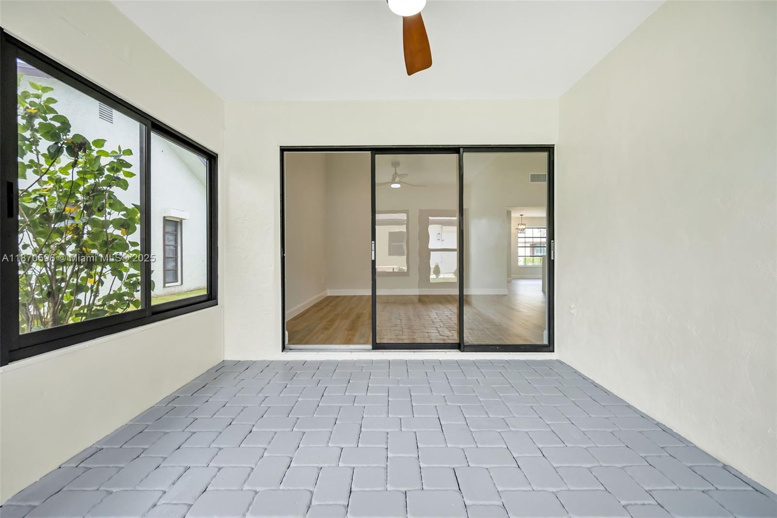 BUTTONWOOD 2 - Residential