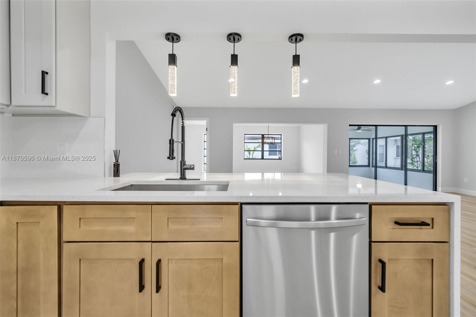 BUTTONWOOD 2 - Residential