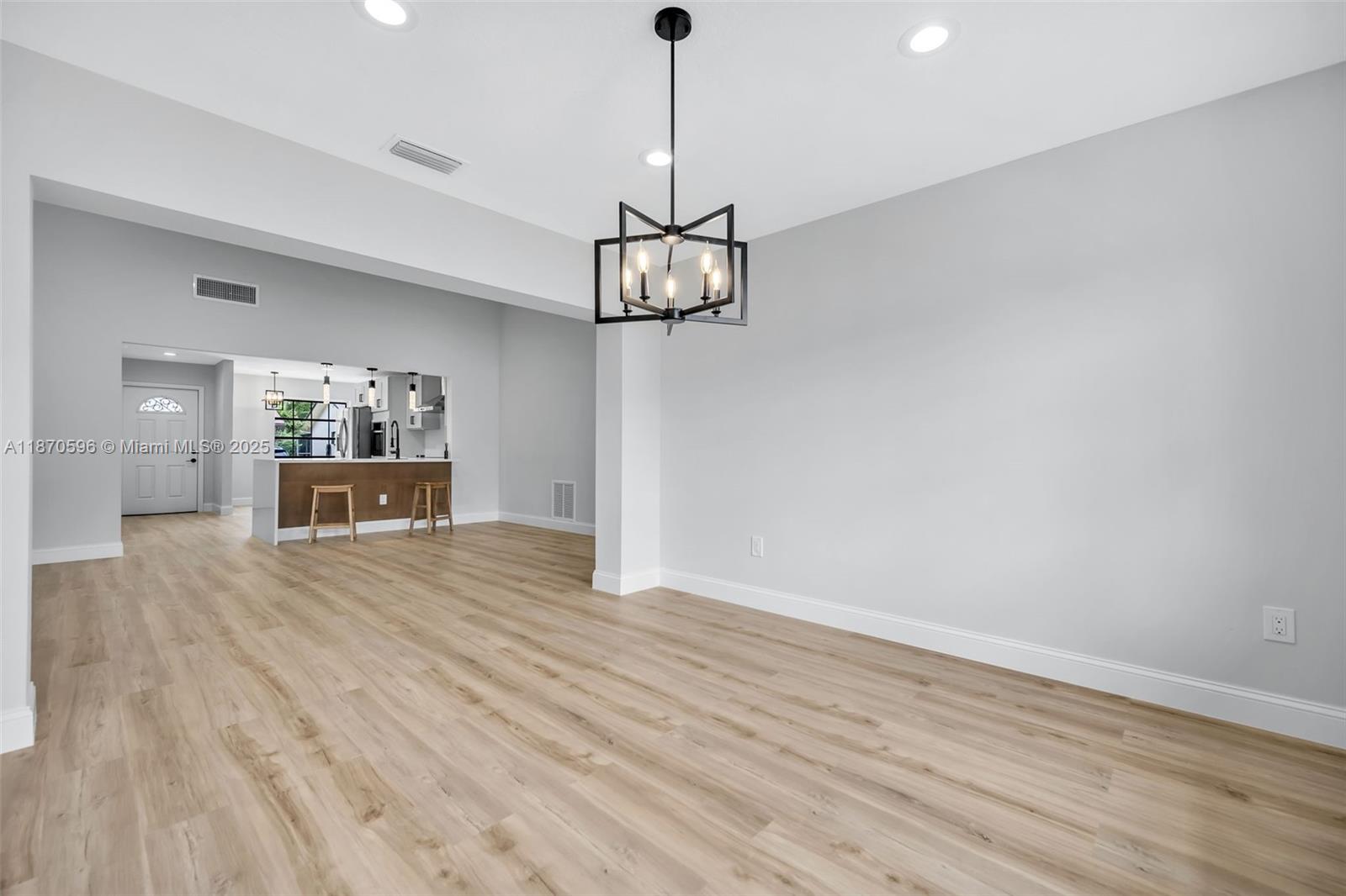 BUTTONWOOD 2 - Residential