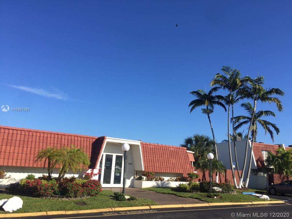 LAKE LAURA CONDO NO 2 - Residential