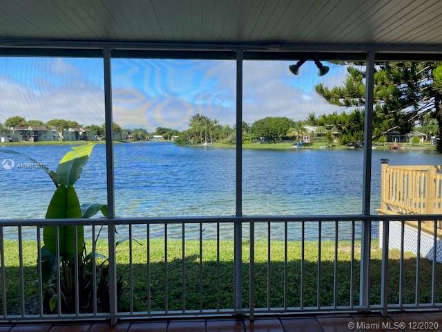 LAKE LAURA CONDO NO 2 - Residential