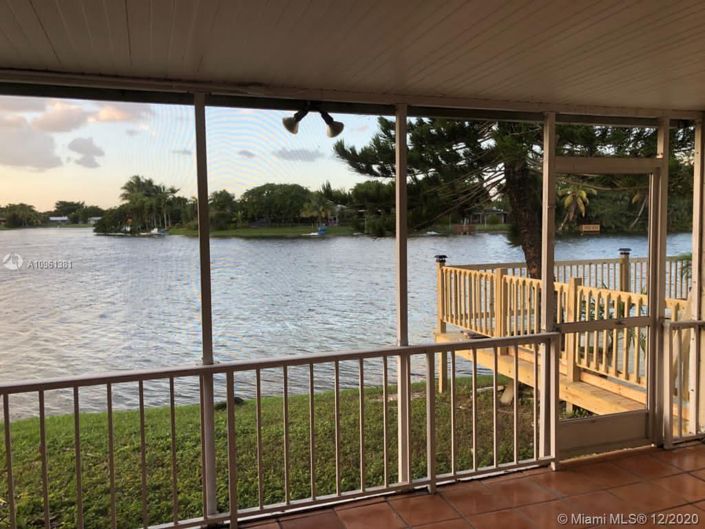 LAKE LAURA CONDO NO 2 - Residential