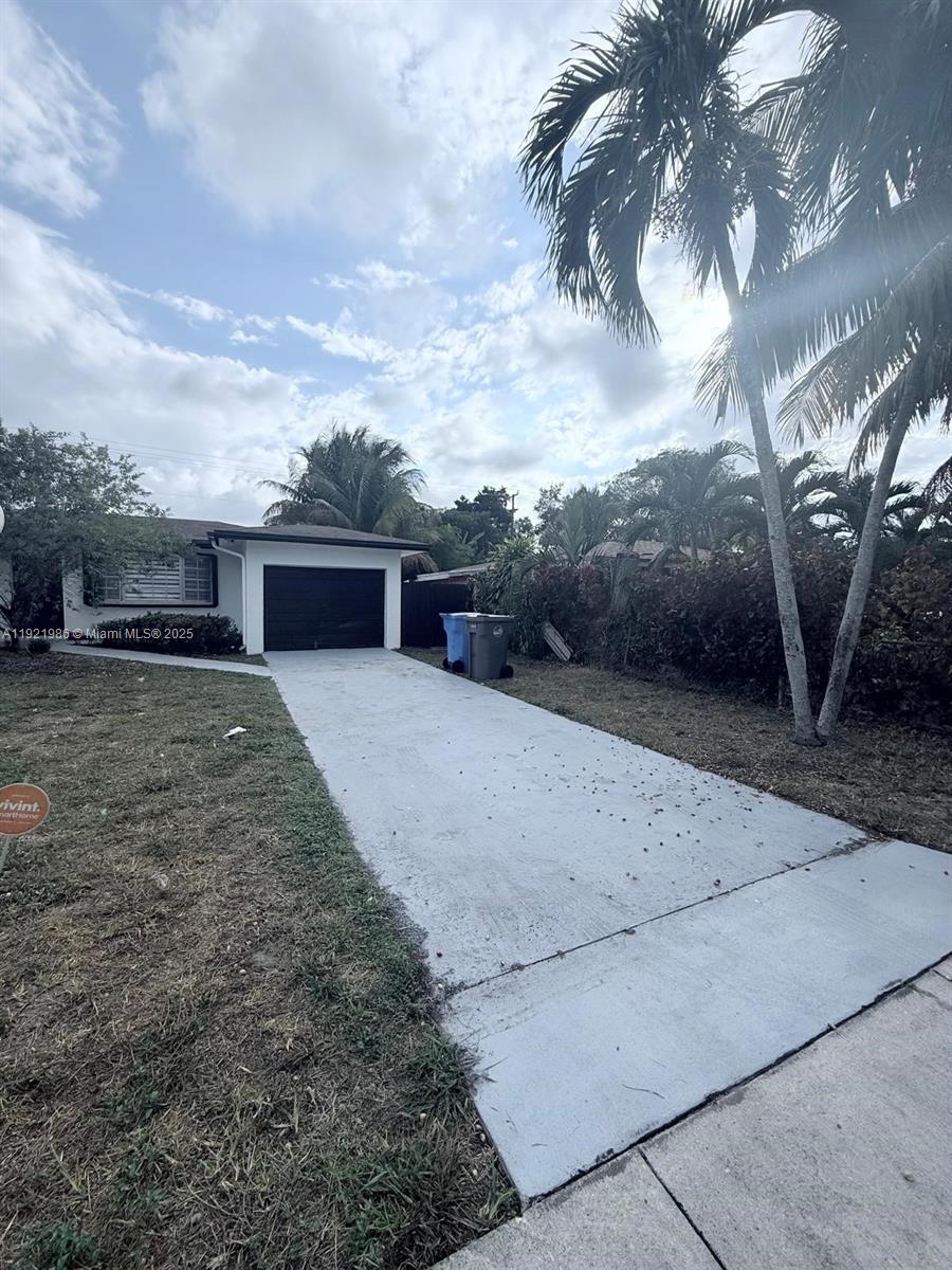 HYDE PARK FIRST SEC - Residential Lease