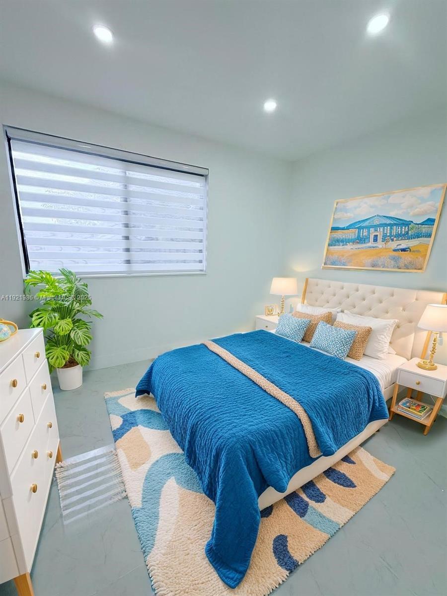 HYDE PARK FIRST SEC - Residential Lease