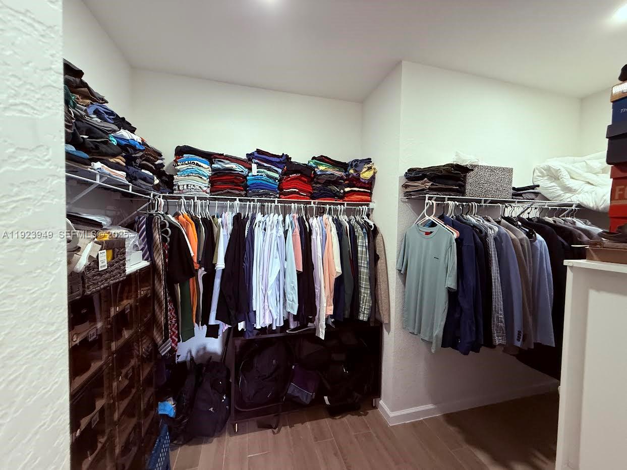 REESE ESTATES - Residential