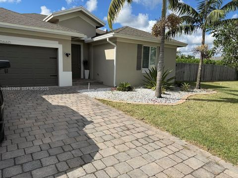 30660 SW 193rd Ave Homestead FL 33030