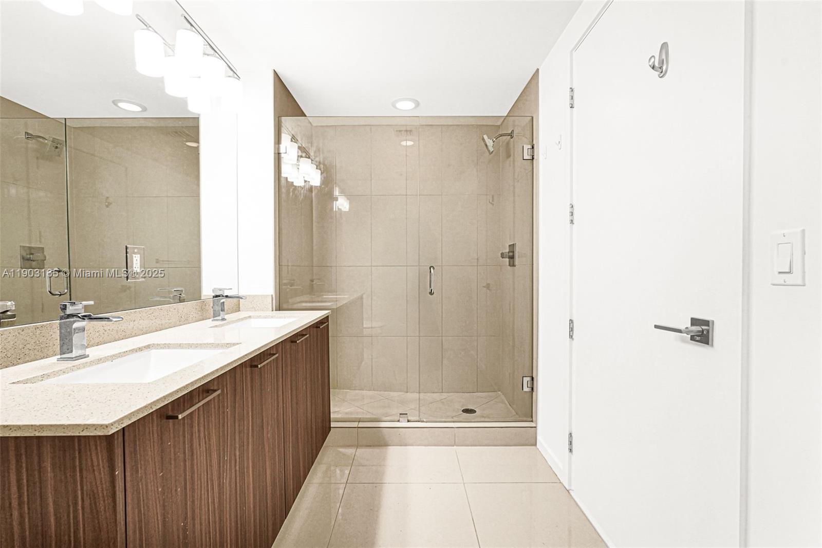 5300 PASEO CONDO - Residential