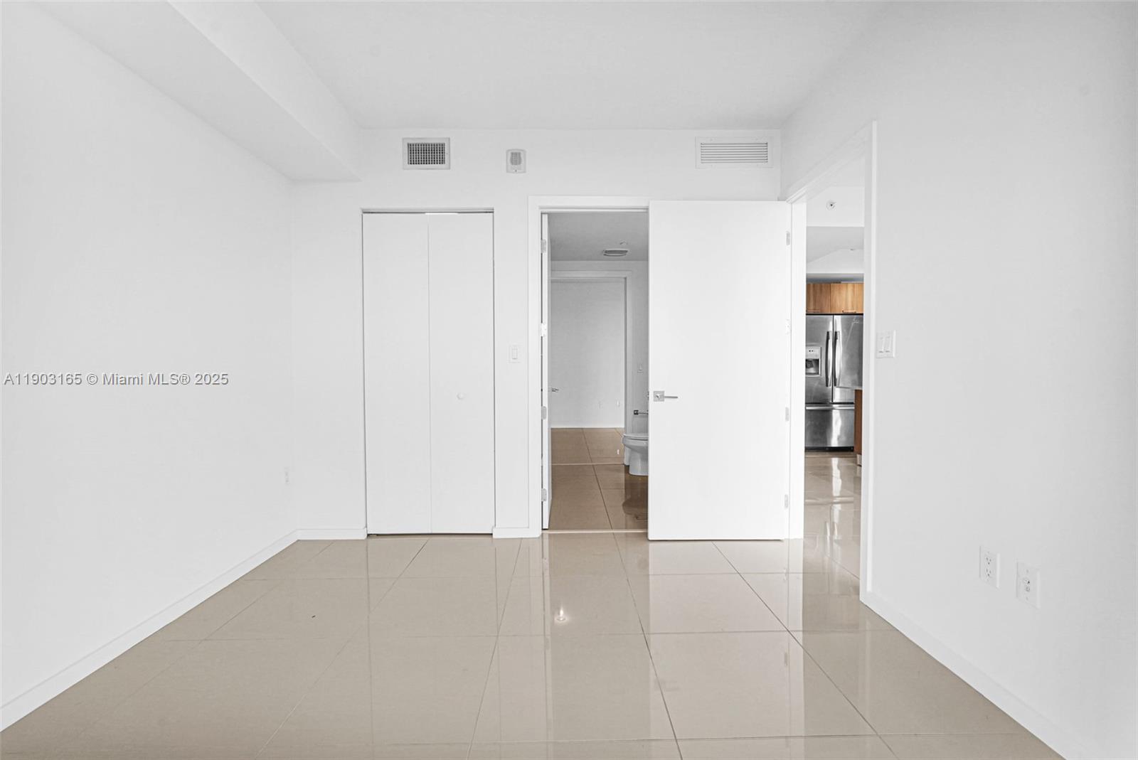 5300 PASEO CONDO - Residential