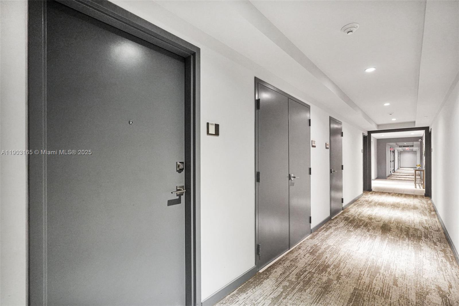 5300 PASEO CONDO - Residential