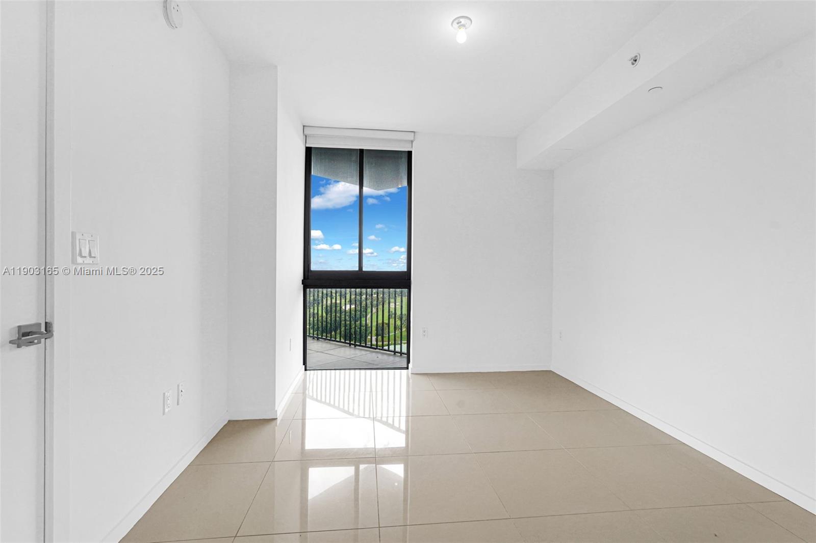 5300 PASEO CONDO - Residential