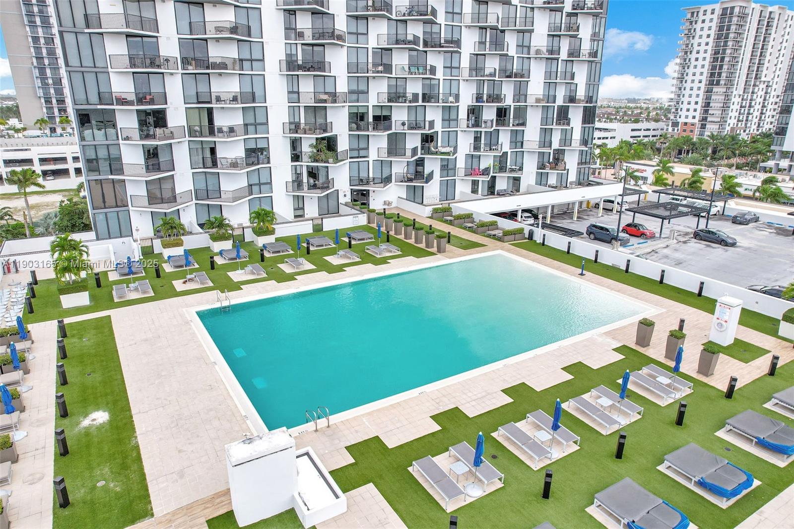 5300 PASEO CONDO - Residential