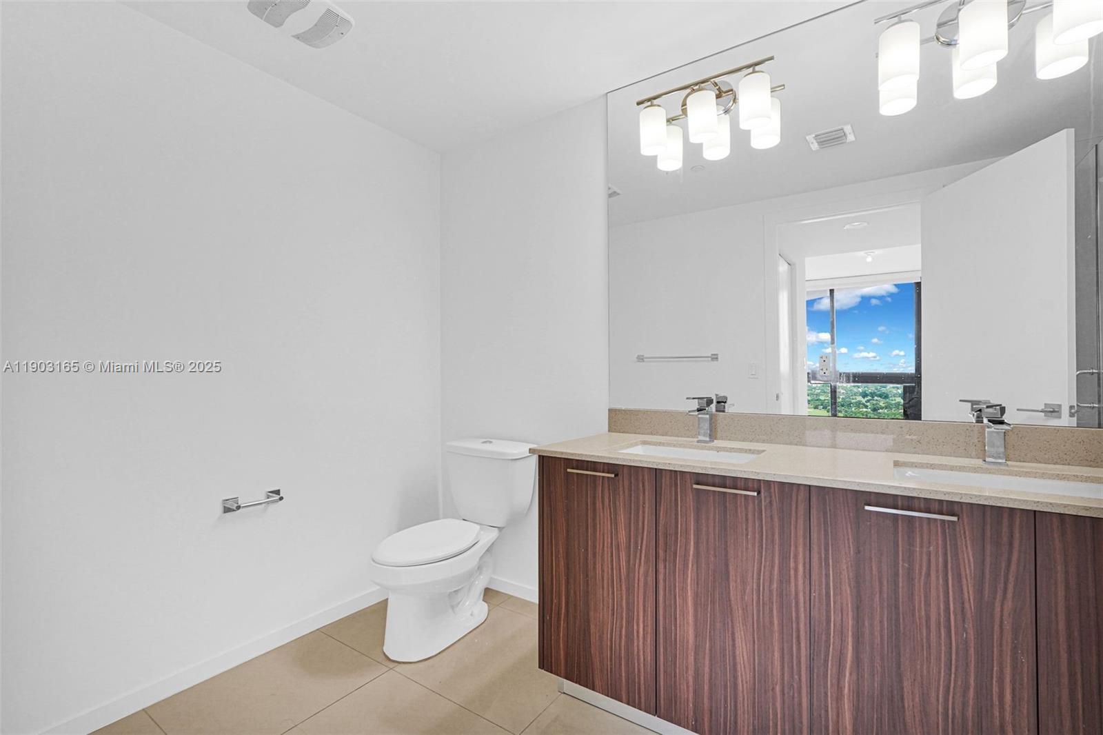 5300 PASEO CONDO - Residential