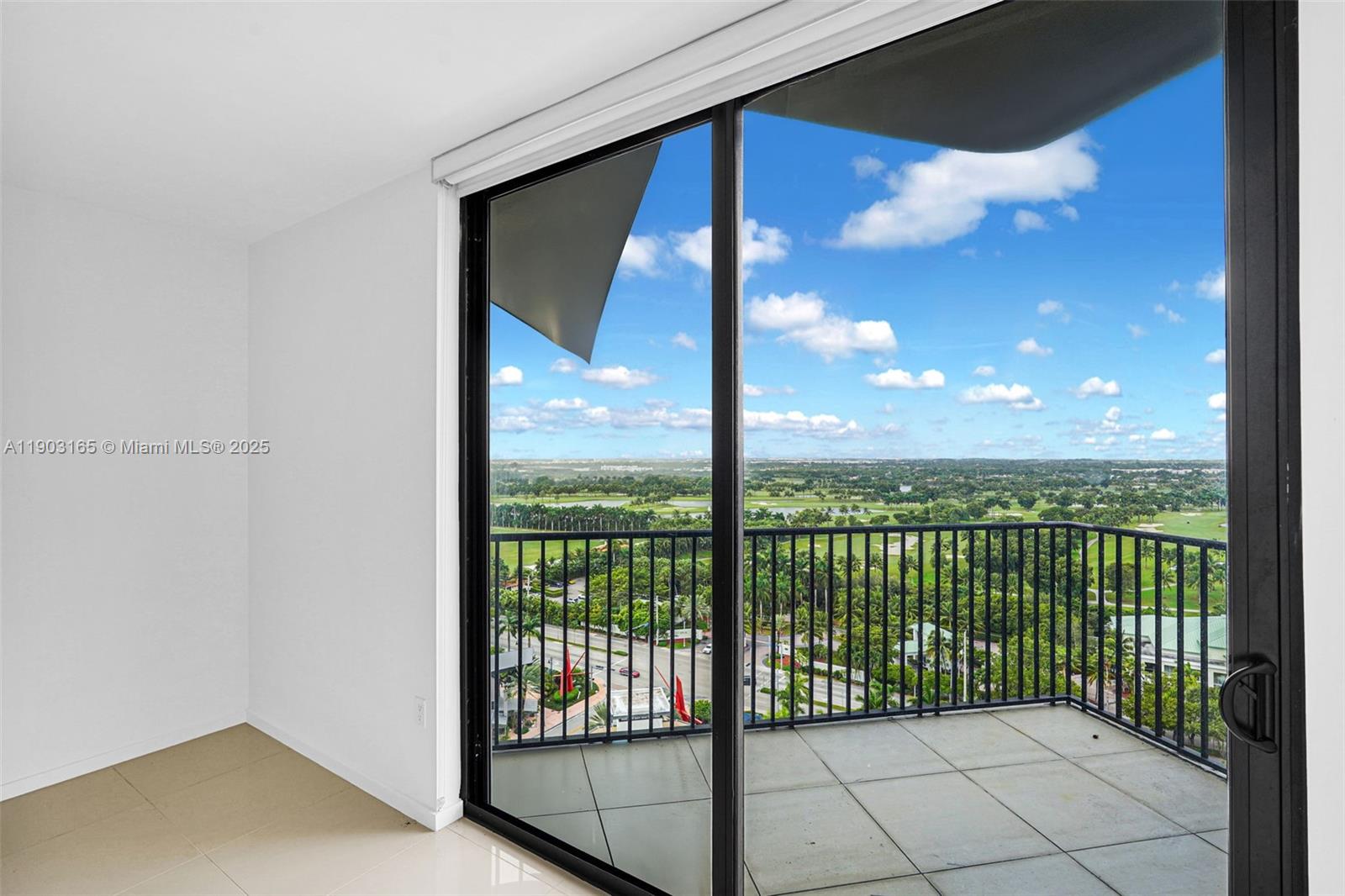 5300 PASEO CONDO - Residential