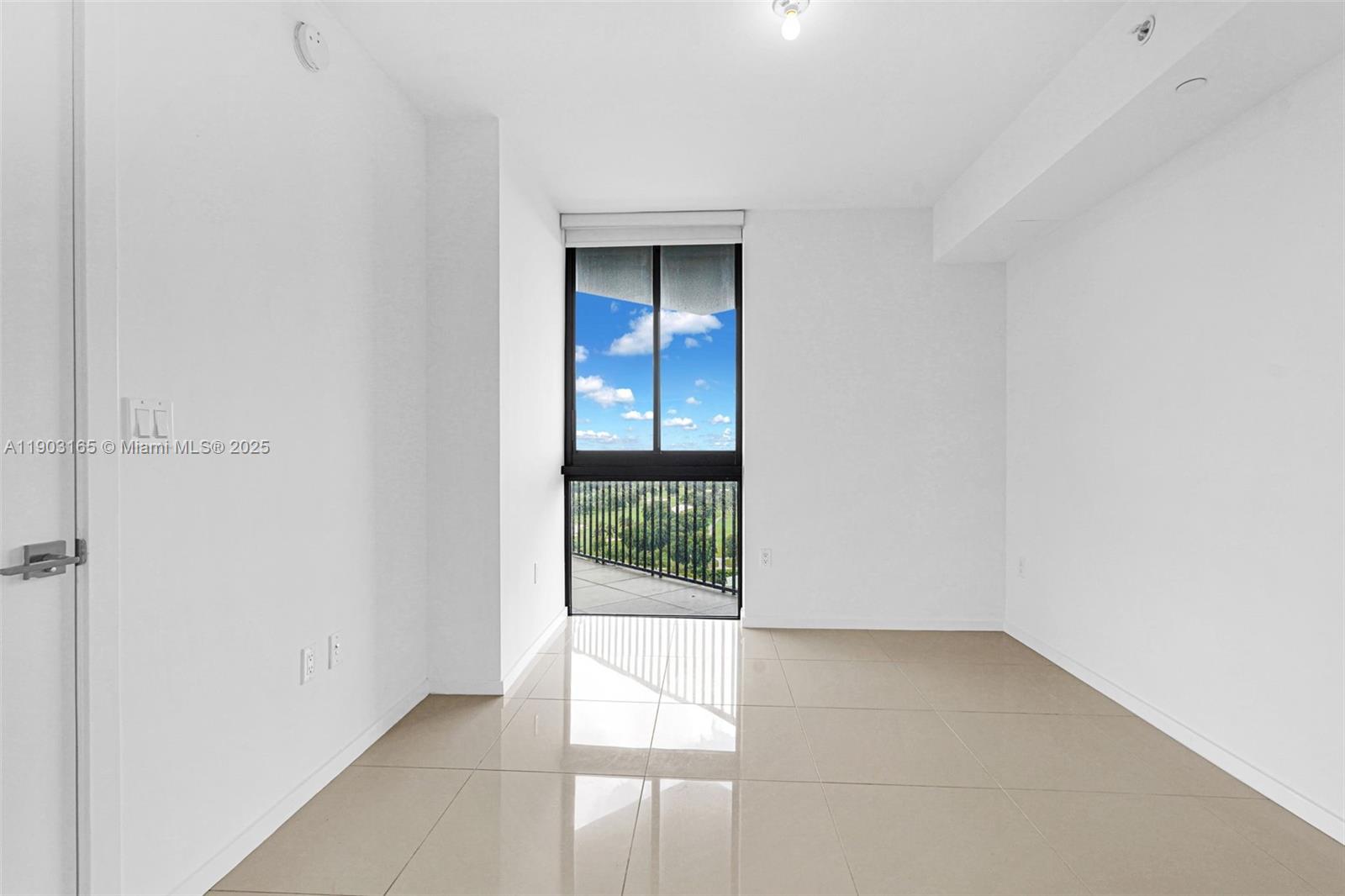 5300 PASEO CONDO - Residential