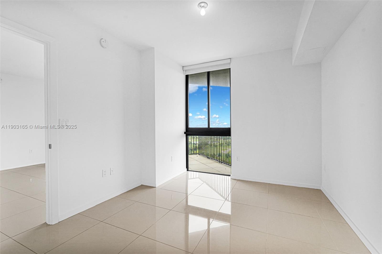 5300 PASEO CONDO - Residential