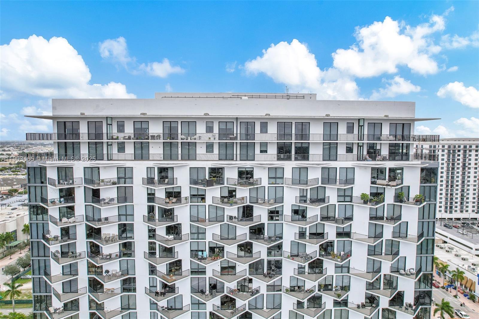 5300 PASEO CONDO - Residential