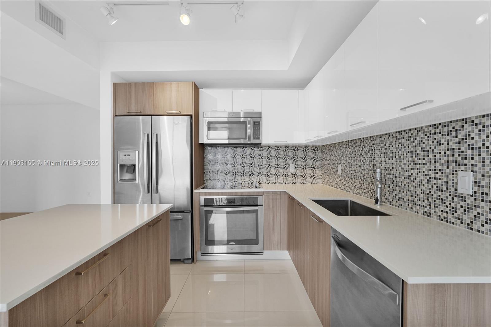 5300 PASEO CONDO - Residential