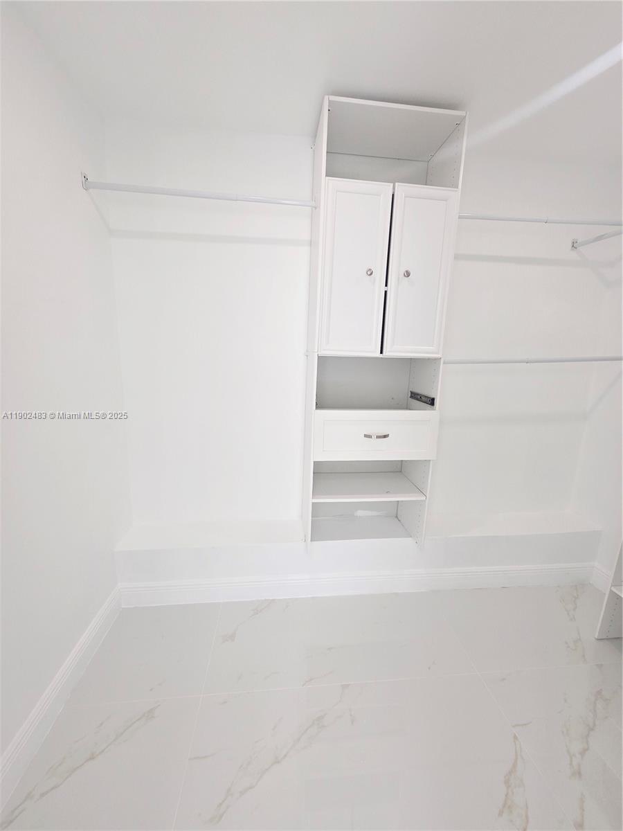 CARVER RANCHES - Residential Lease