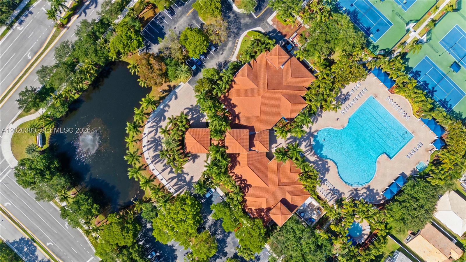 Pembroke Falls Bimini Bay - Residential