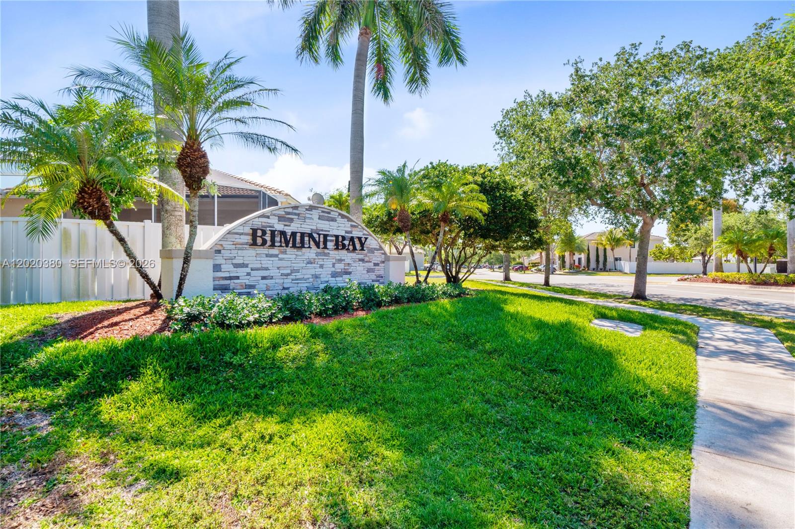 Pembroke Falls Bimini Bay - Residential