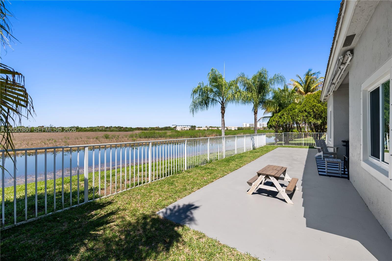Pembroke Falls Bimini Bay - Residential