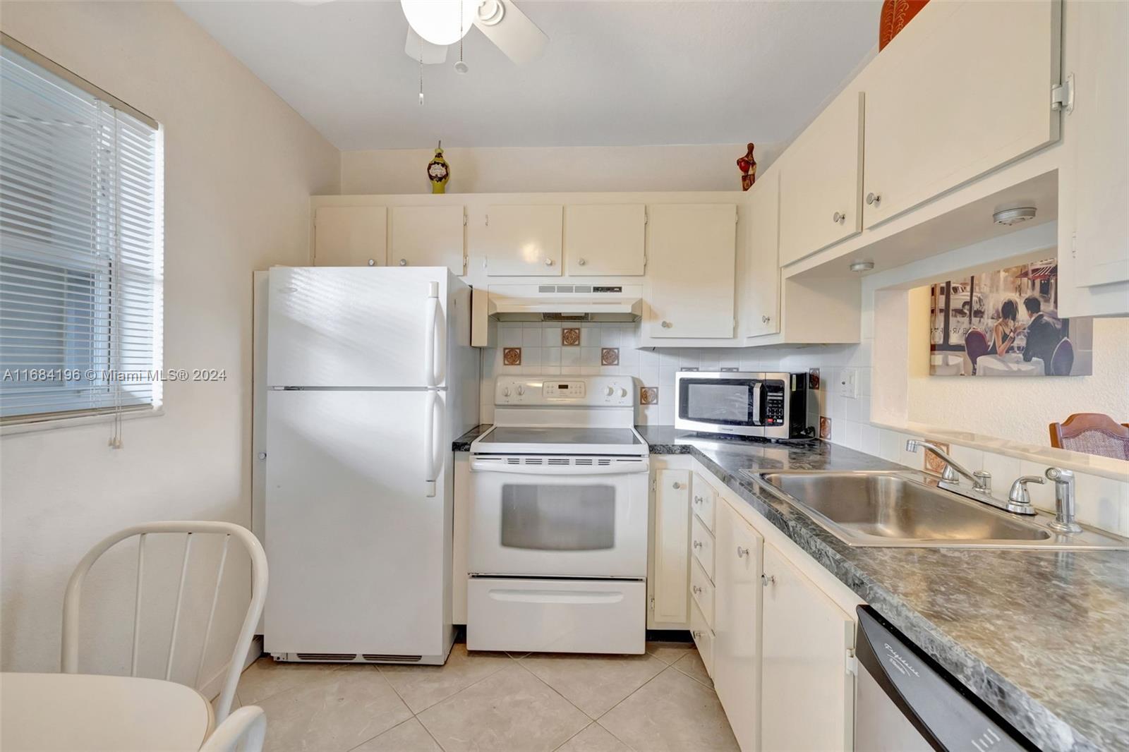5103 NW 35th St 607