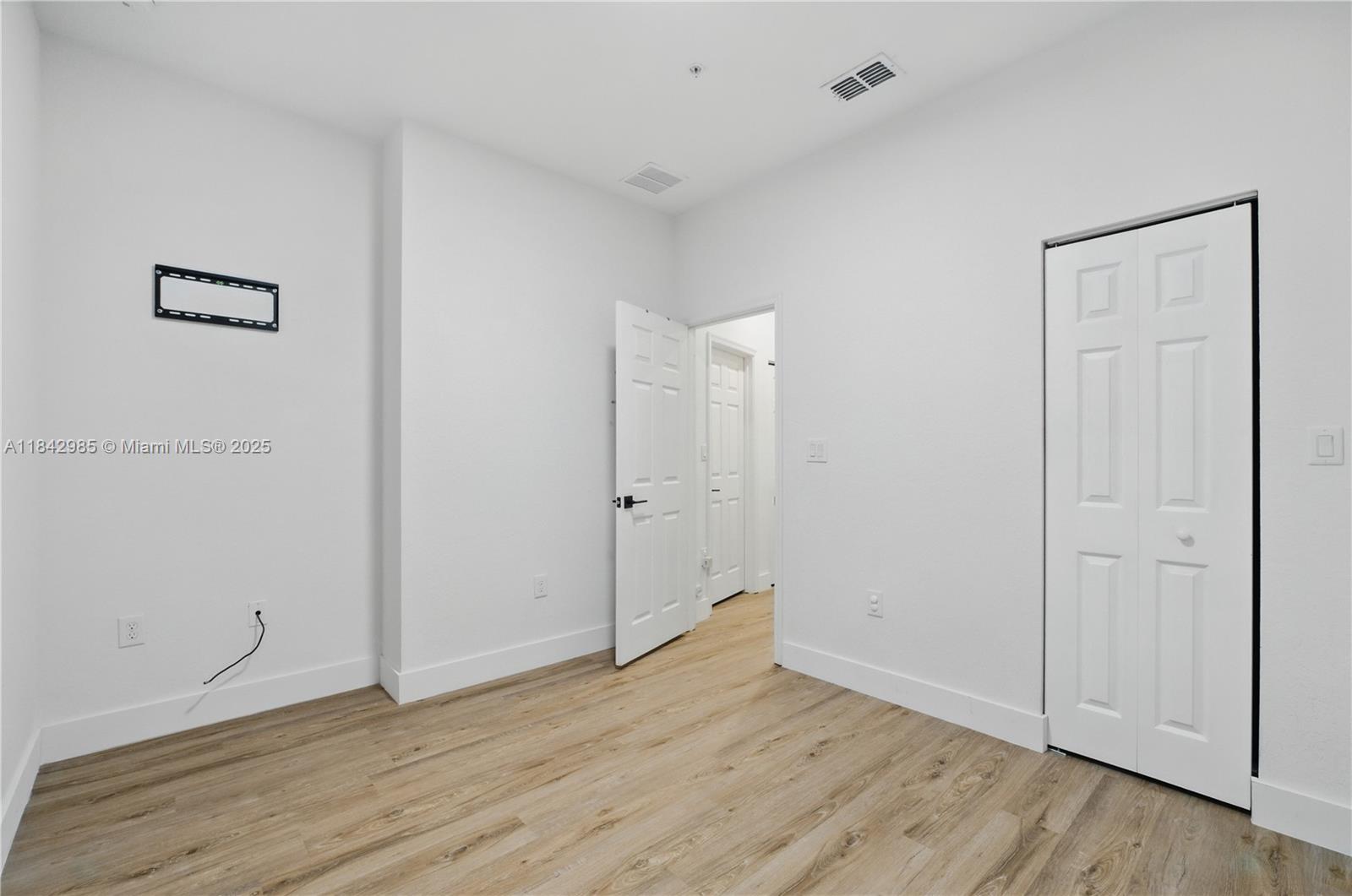 TUSCAN VILLAS CONDO - Residential