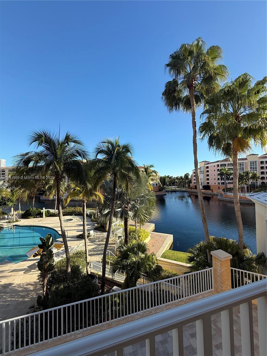 709 Crandon Blvd 309, Key Biscayne, Miami-Dade County, Florida - 3 Bedrooms  
3 Bathrooms - 