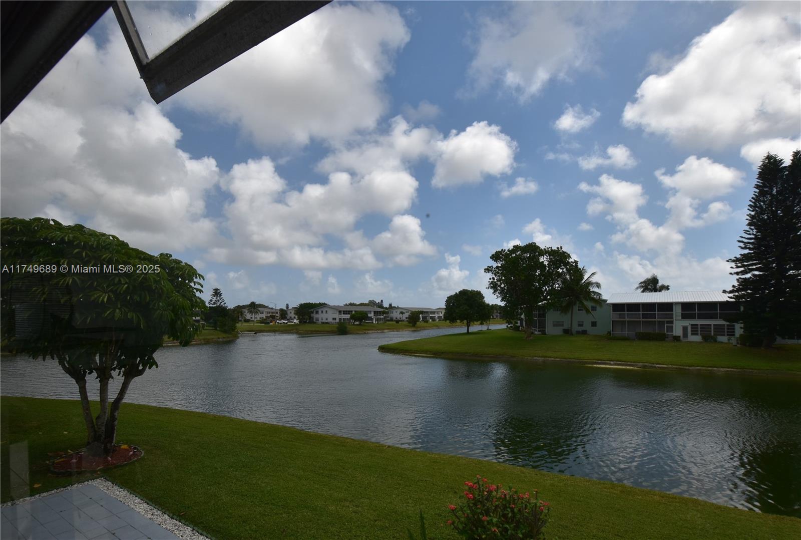 BERKSHIRE A THRU K CONDOS - Residential