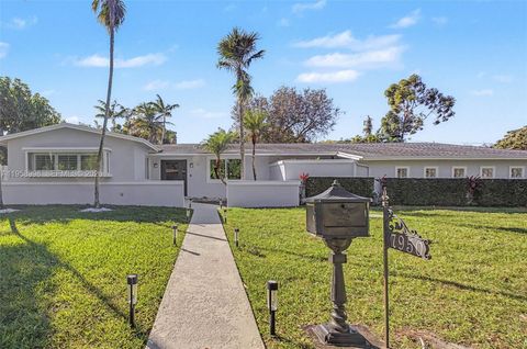 7950 SW 161st St Palmetto Bay FL 33157