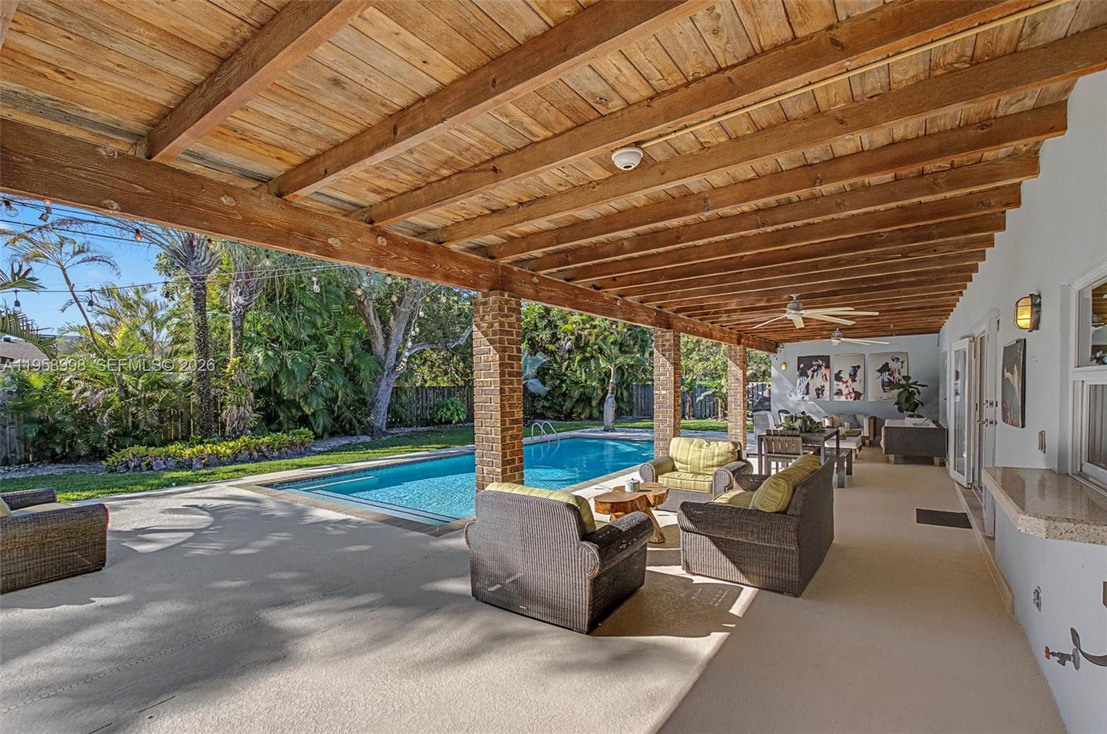 GARDEN GROVES - Residential