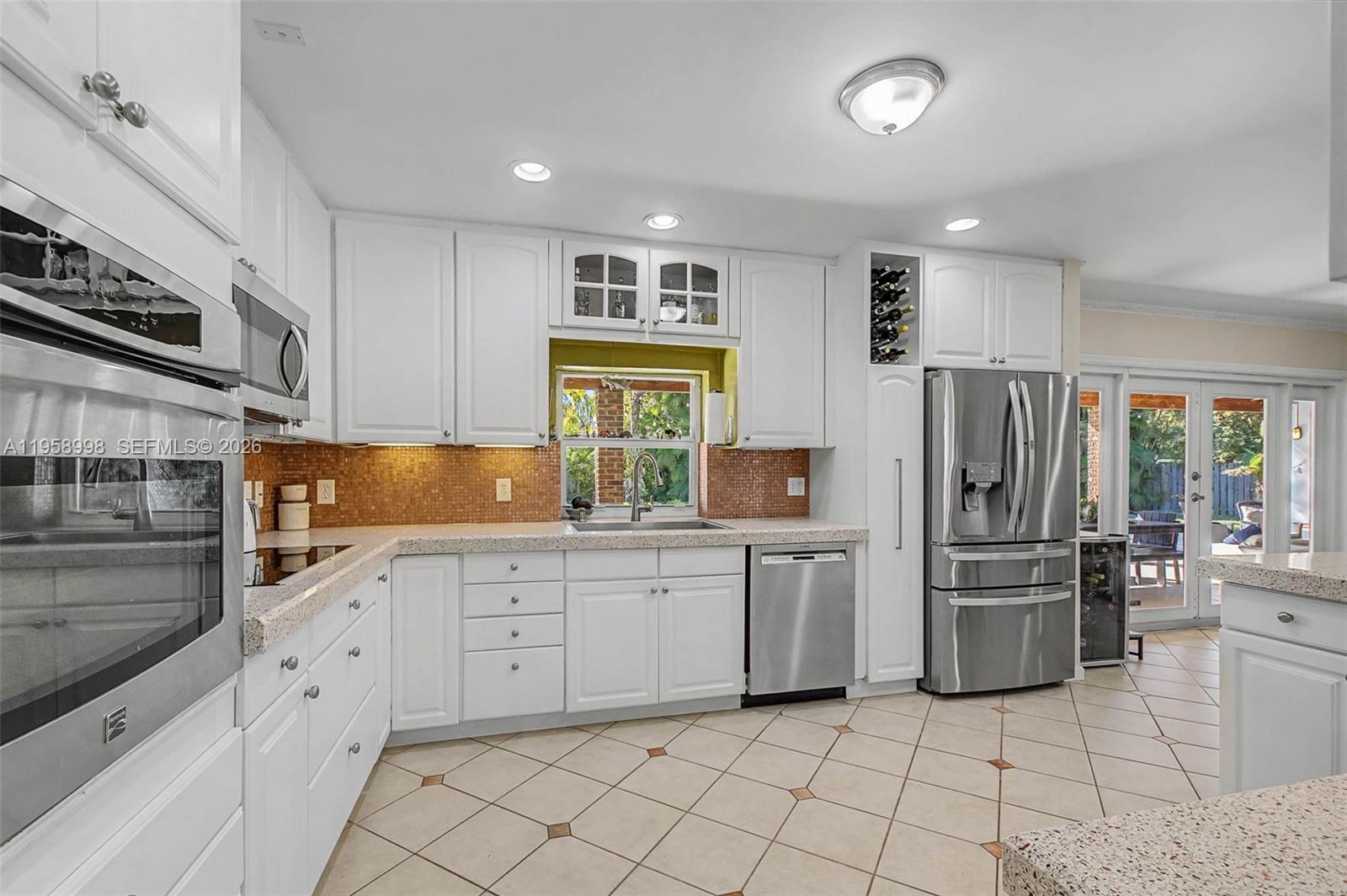 GARDEN GROVES - Residential