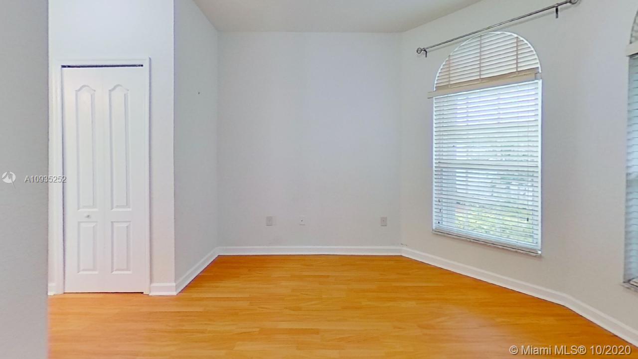 DORAL ISLES NORTH SEC ONE - Residential Lease