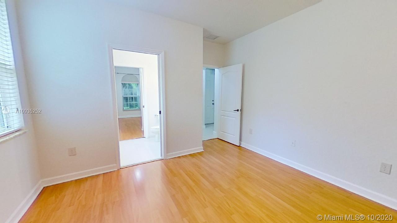 DORAL ISLES NORTH SEC ONE - Residential Lease