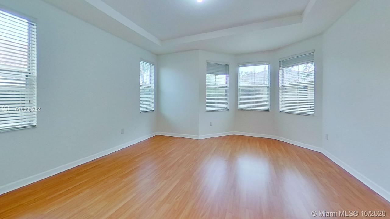 DORAL ISLES NORTH SEC ONE - Residential Lease