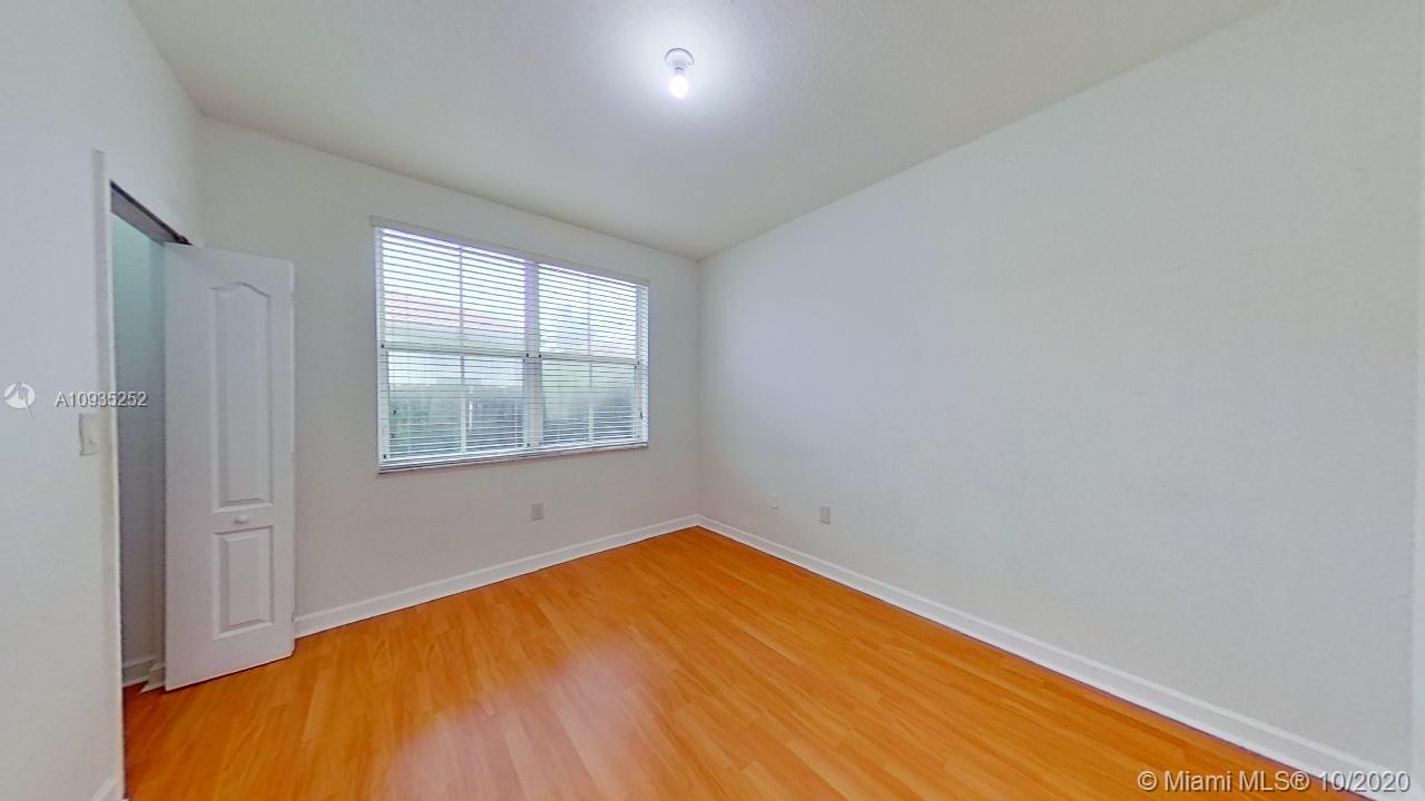 DORAL ISLES NORTH SEC ONE - Residential Lease