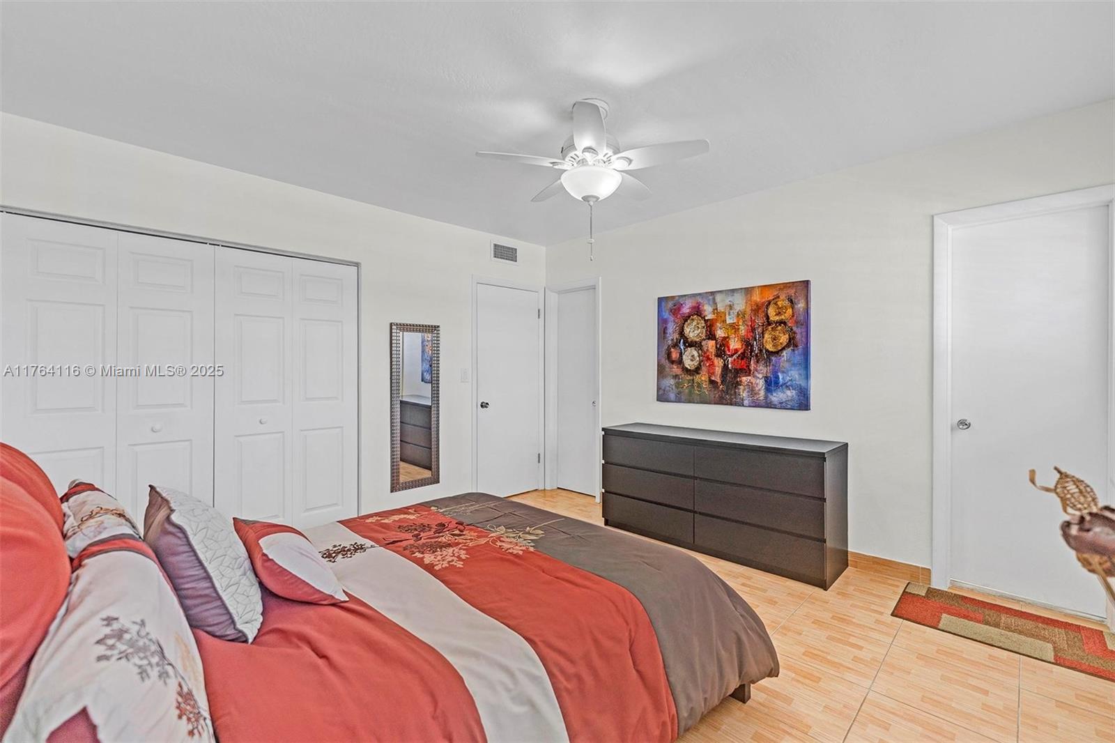 TWELVE PILLARS CO-OP - Residential