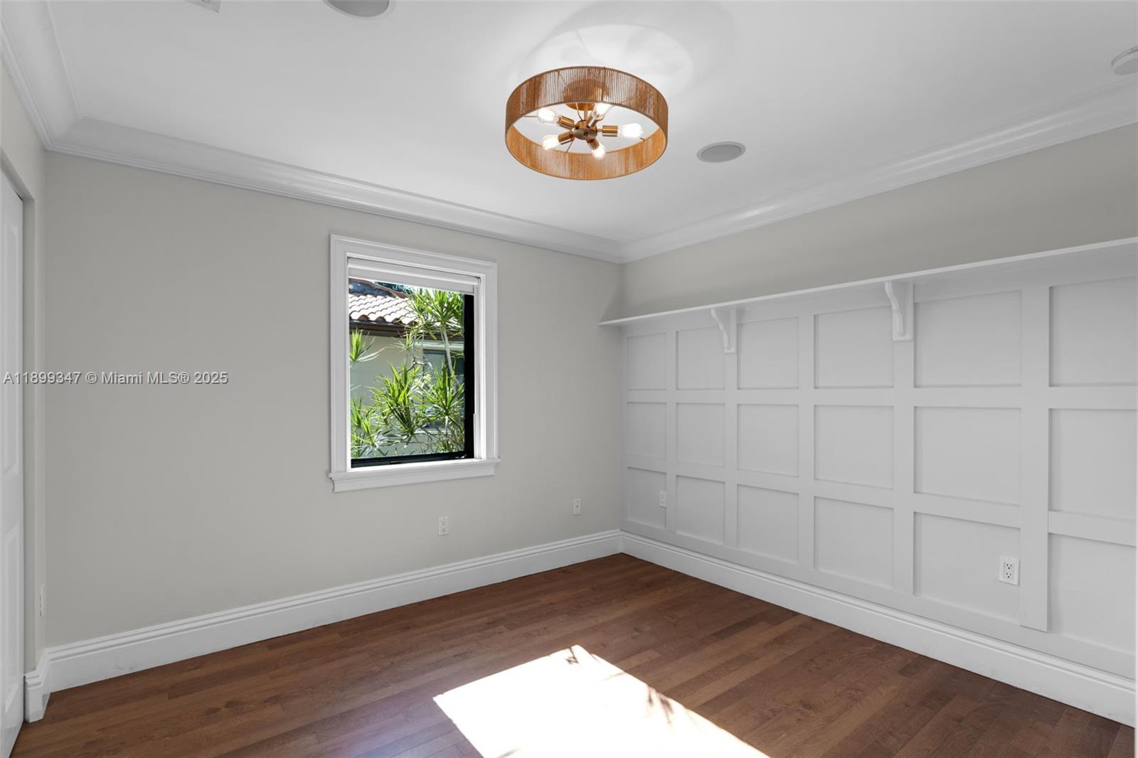 MIAMI LAKES SEC 3 - Residential